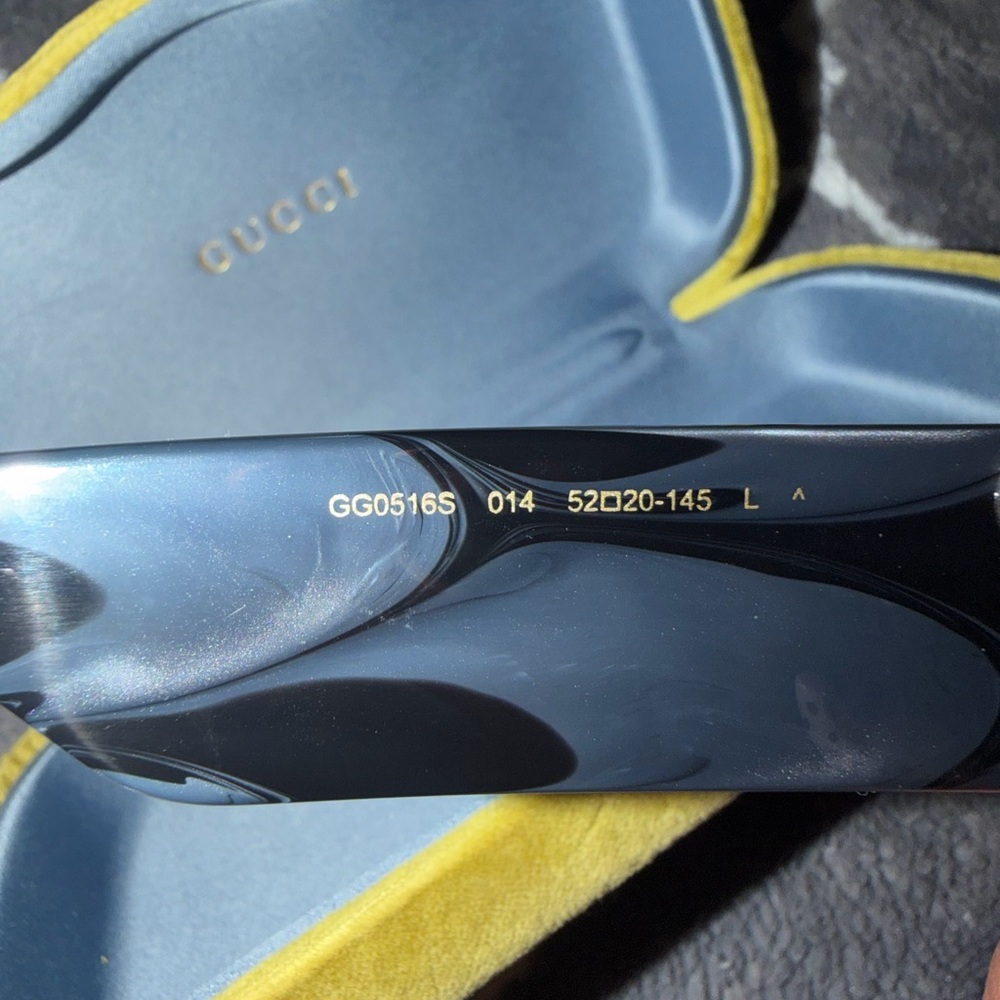 Gucci Dark Green Rectangular Sunglasses GG0516S - Picture 6 of 9